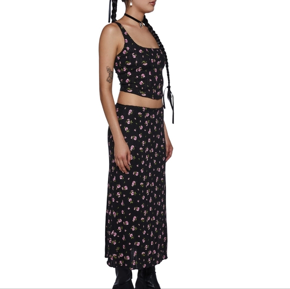 Dolls Kill Delia's Rose Print Tank and Skirt Set Large NWT - Picture 2 of 4